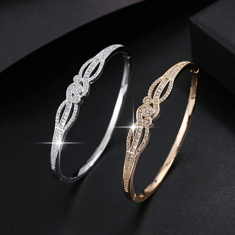 Elegant Golden Bracelet