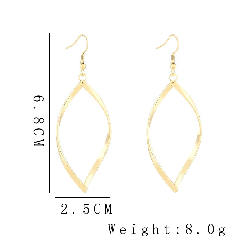 Minimalist Metal Twist Oval Earrings