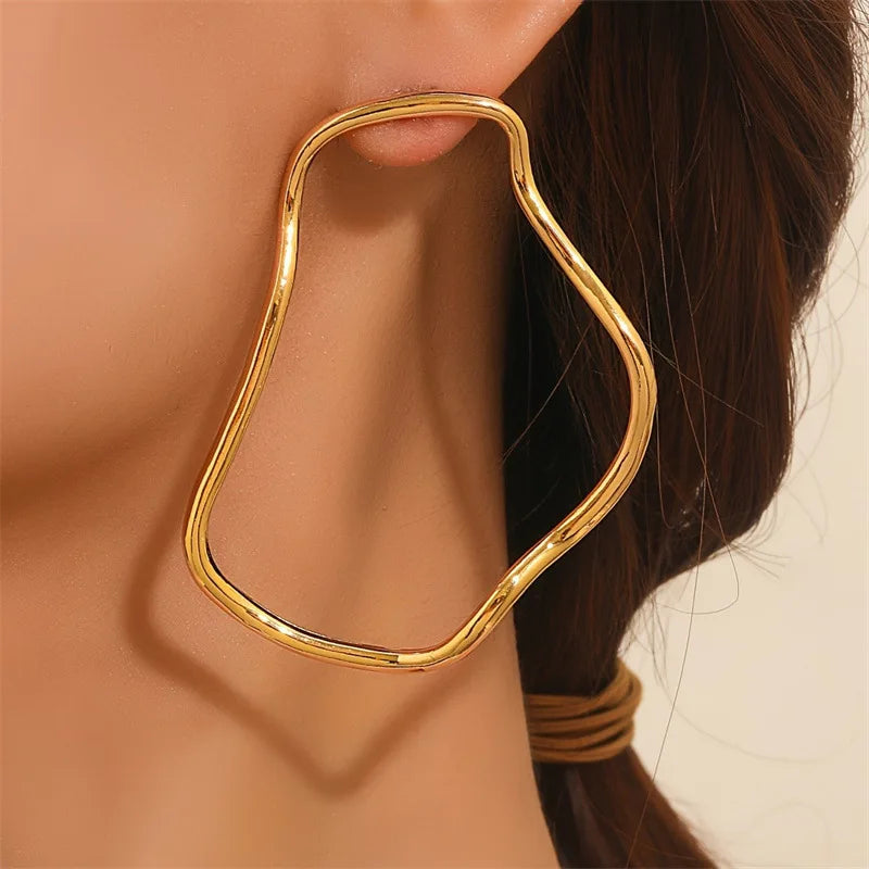 LATS Geometric Line Earrings