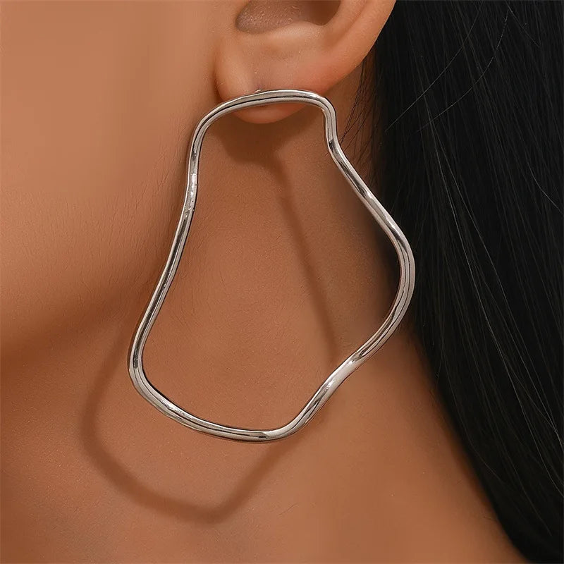 LATS Geometric Line Earrings