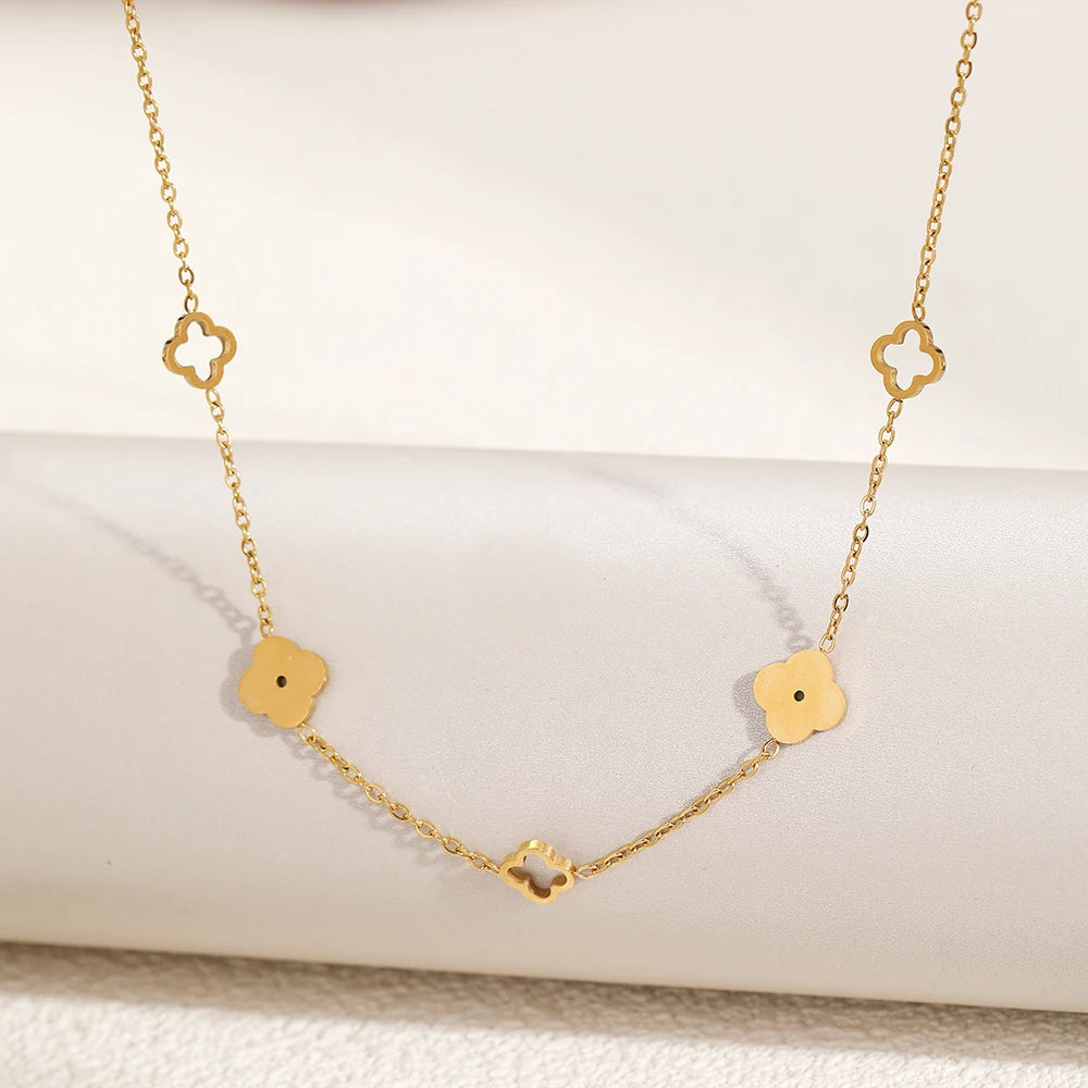 Lucky Hollow Necklace