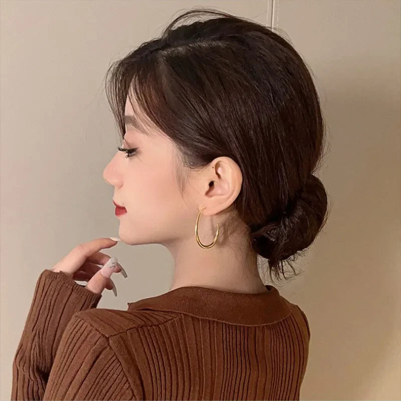 Geometric Oval Hoop Earrings