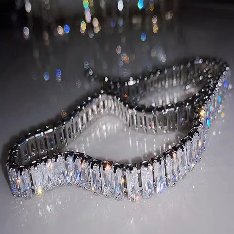 Shiny Zircon Necklace