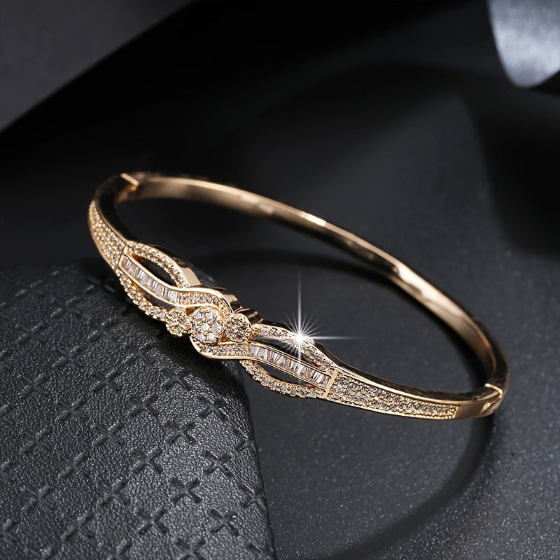 Elegant Golden Bracelet